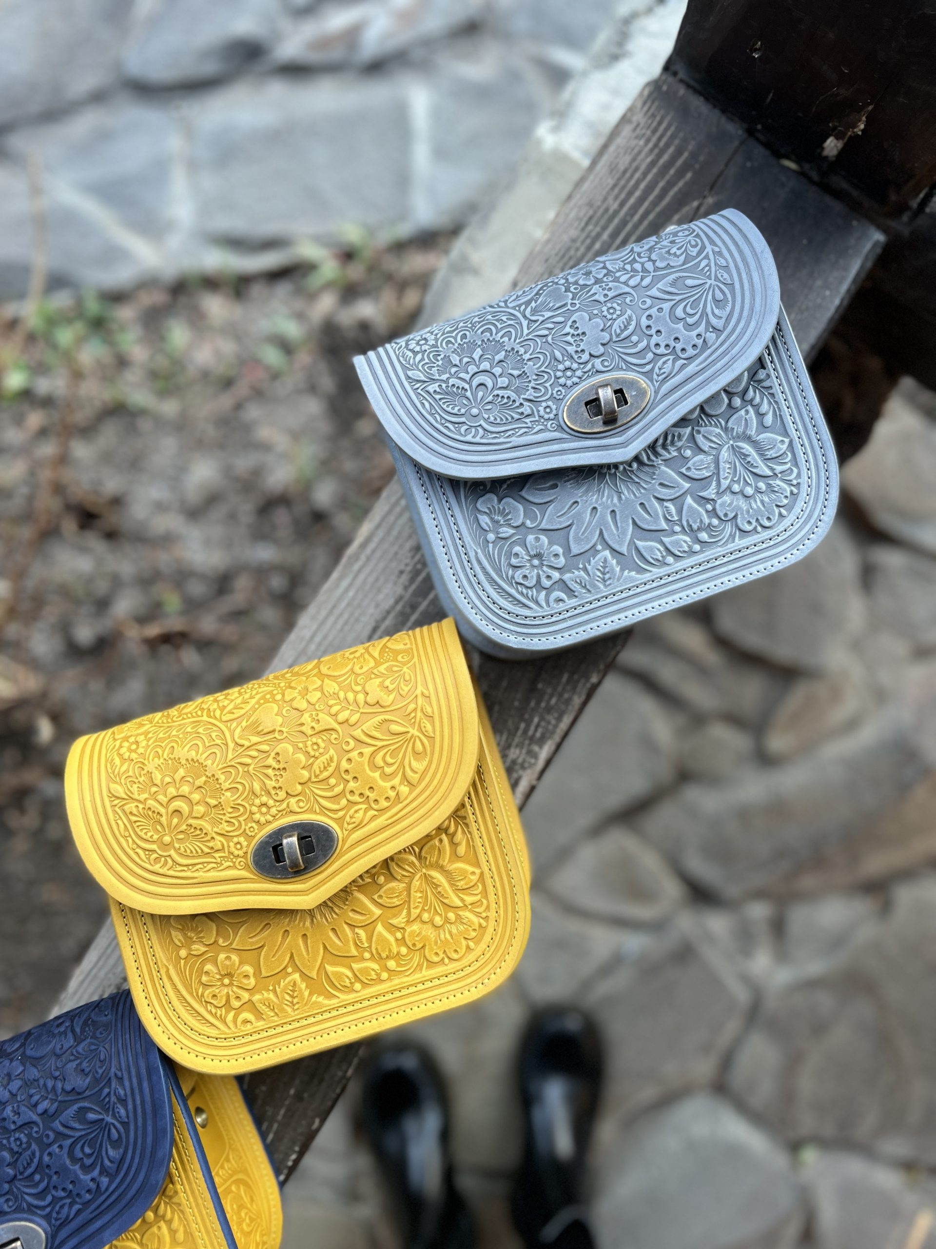 0C3FA04B-1F19-4DB4-BB1D-1CA35BC28AF2