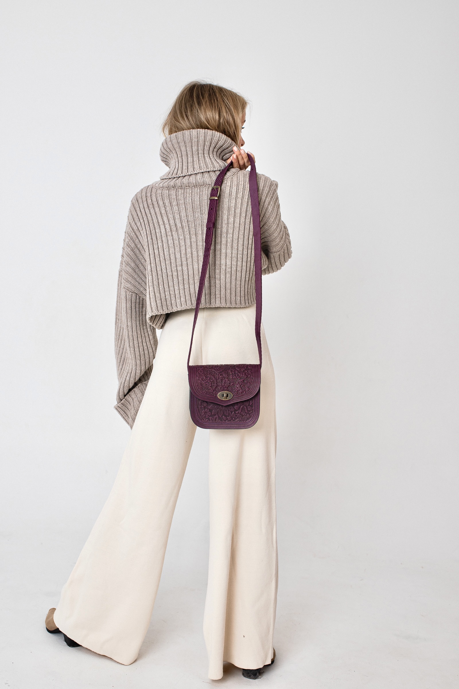 4720BAE9-1FE9-4794-AEC2-304A051DF8DA