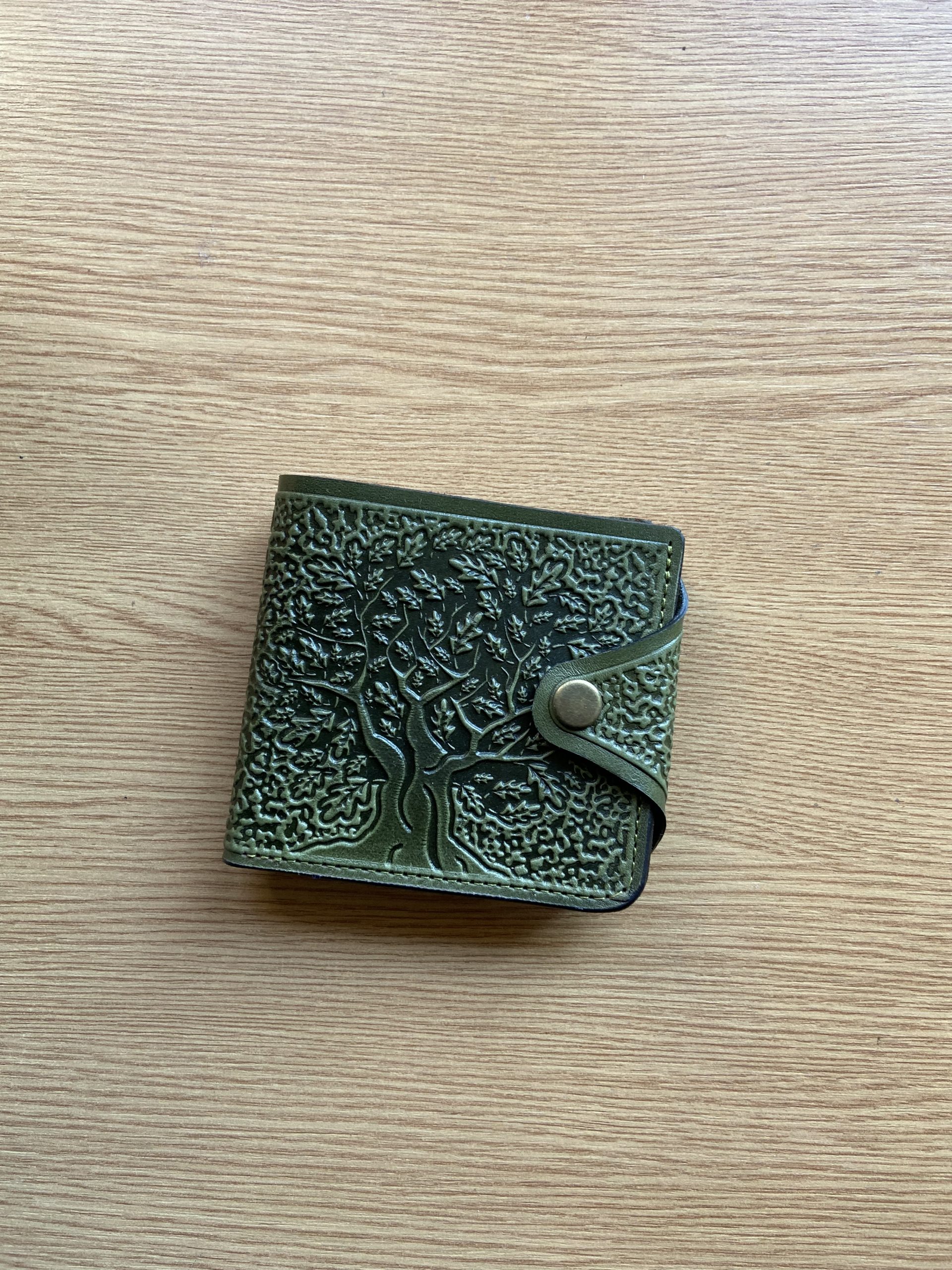 BAEEF3BF-B2AA-4DA1-8C93-3EE9D51DEA74