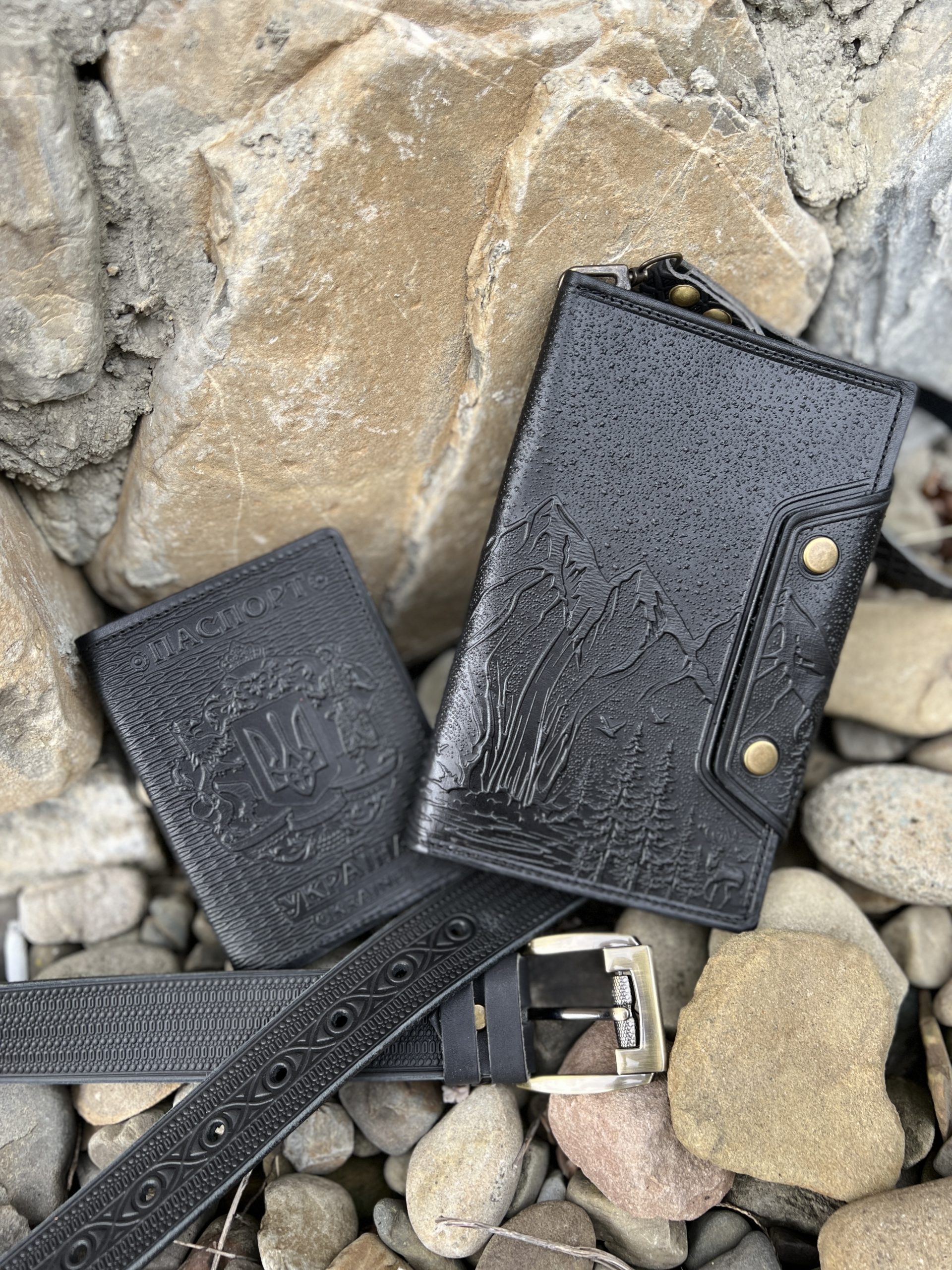 090CBC0E-7433-444F-9CB8-722728F1D259